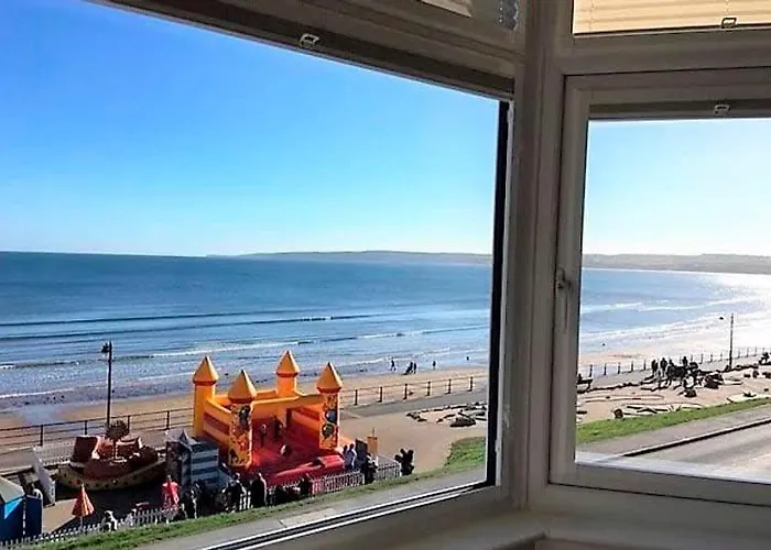 Ivy House - Seafront House With Garden Seating And Stunning Sea Views! - Ocholo Hébergement de vacances *